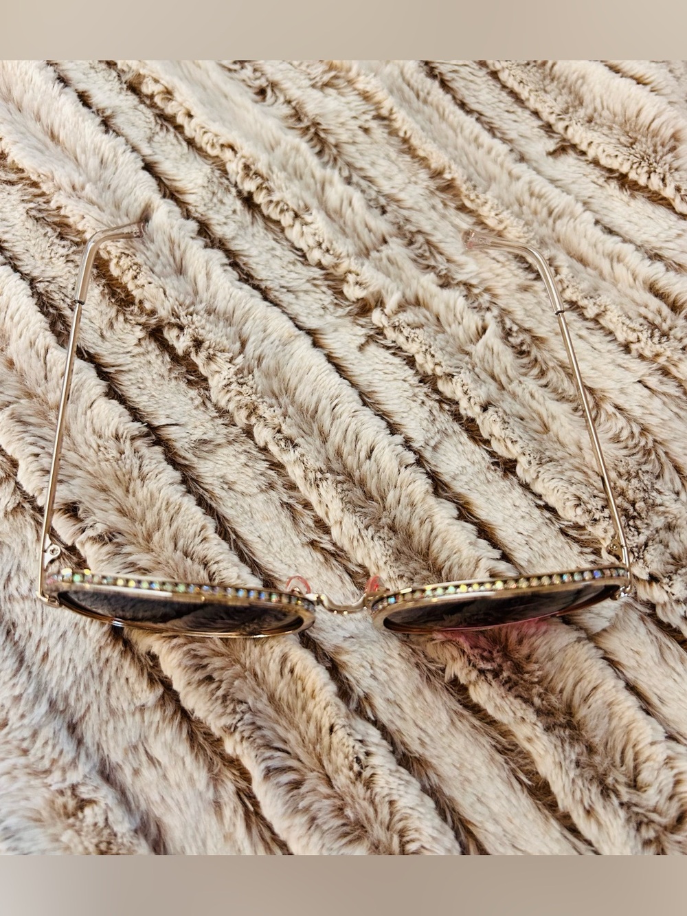 Betsey Johnson Gold Frame Sunglasses Bejeweled with Gradient Brown-Black Lens - Picture 2 of 6